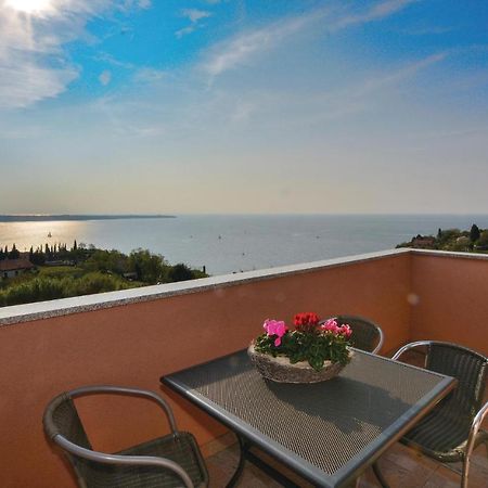 2 Bedroom Amazing Apartment In Portoroz Portorož Exterior foto