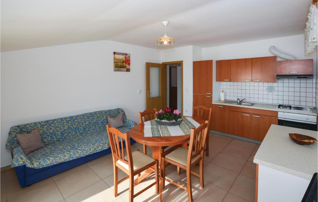 2 Bedroom Amazing Apartment In Portoroz Portorož Exterior foto